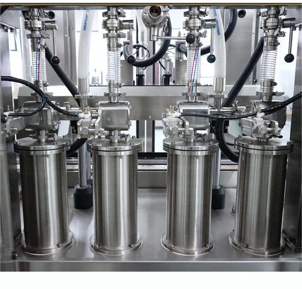 Υψηλής ακρίβειας 1.5KW/AC220V 50/60HZ Μηχανή πλήρωσης με σέρβο έμβολο για λιπαντικό λάδι